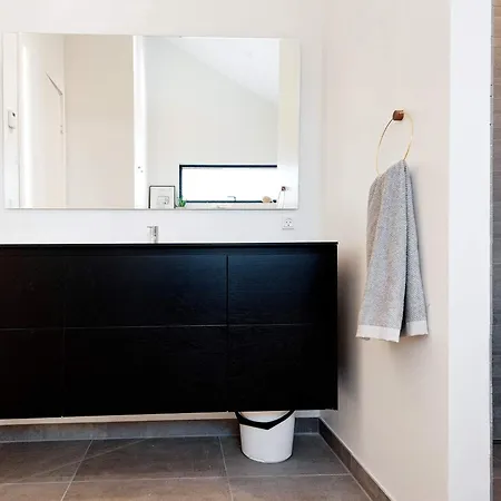 בית נופש Seaside Luxury Retreat - By Traum *