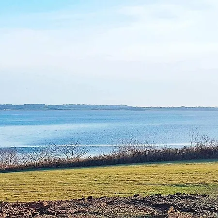 Seaside Luxury Retreat - By Traum בית נופש הדרסלב