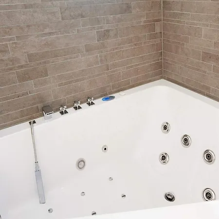 Seaside Luxury Retreat - By Traum *