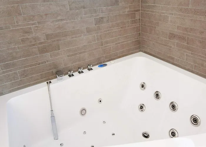 Seaside Luxury Retreat - By Traum *